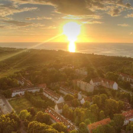 Apartament Blisko Morza Kolobrzeg-Podczele Daire Dış mekan fotoğraf