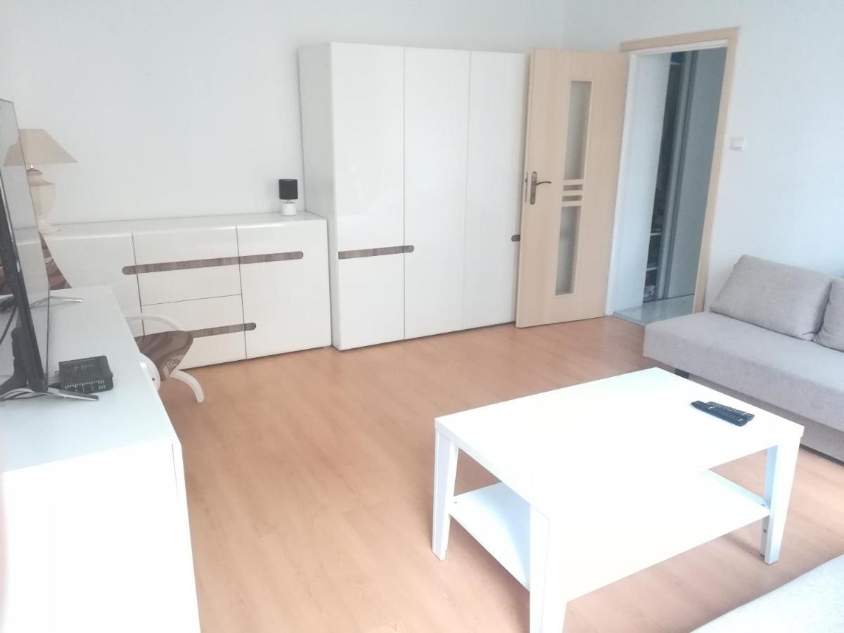 Apartament Blisko Morza Kolobrzeg-Podczele Daire Dış mekan fotoğraf