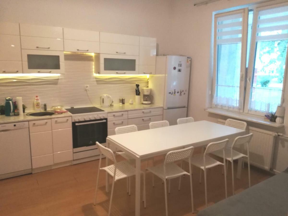 Apartament Blisko Morza Kolobrzeg-Podczele Daire Dış mekan fotoğraf